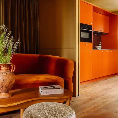 Le Jardin De Verre By Locke Paris