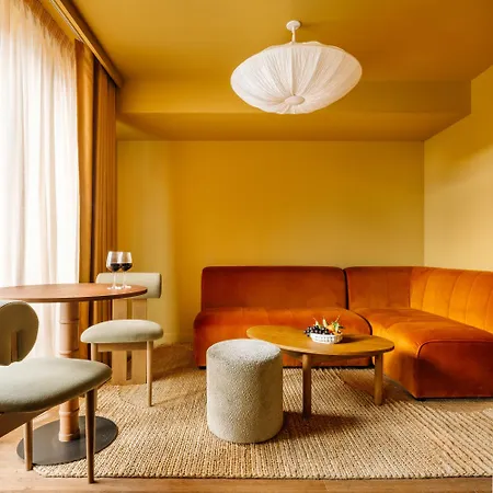 Le Jardin De Verre By Locke Paris