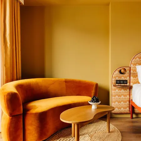 Hotel Le Jardin De Verre By Locke