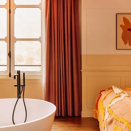 Le Jardin De Verre By Locke Hotell Paris