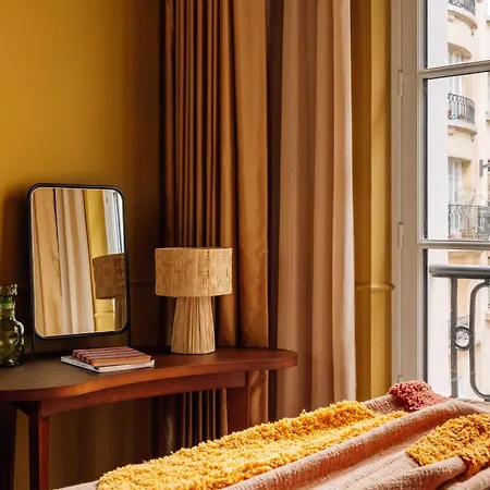 Le Jardin De Verre By Locke Hotell 4*