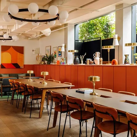 Le Jardin De Verre By Locke Hotel Paris