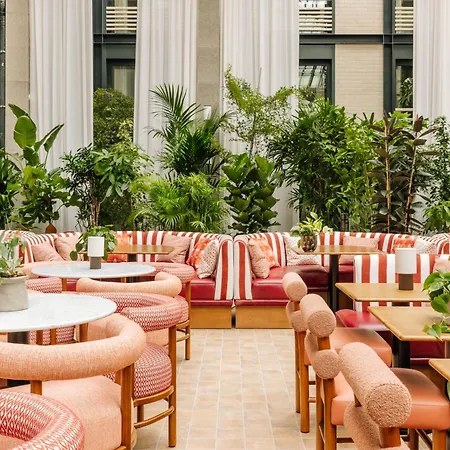 Hotel Le Jardin De Verre By Locke París